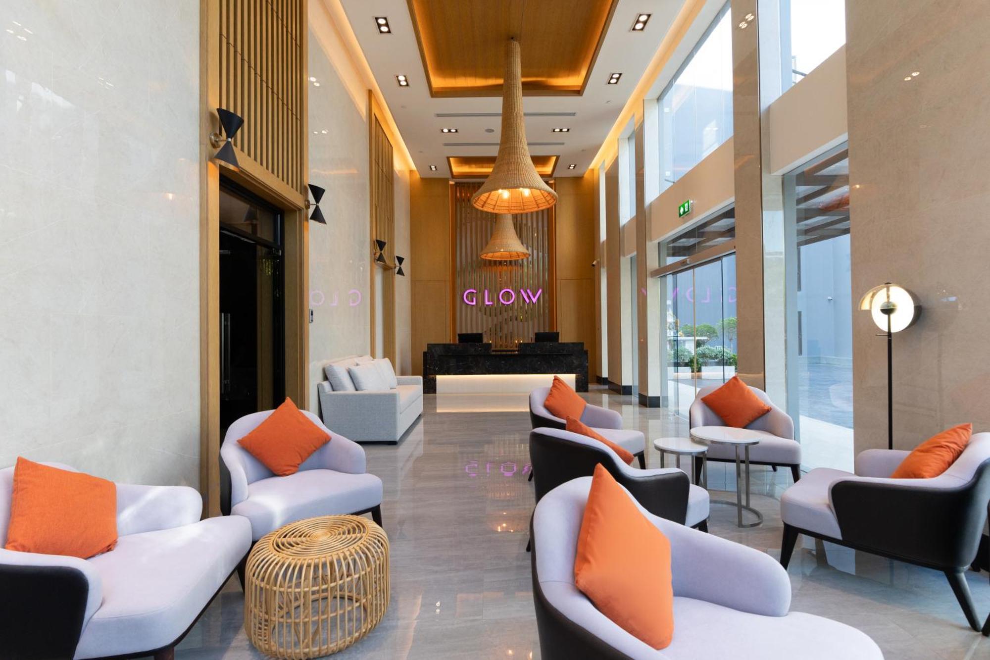 Glow Bangkok Riverside Esterno foto